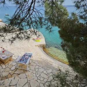 By The Sea Starigrad Paklenica Apartman